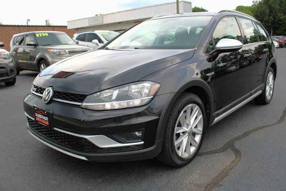VOLKSWAGEN GOLF ALLTRACK 2019 3VWM17AU1KM522805 image